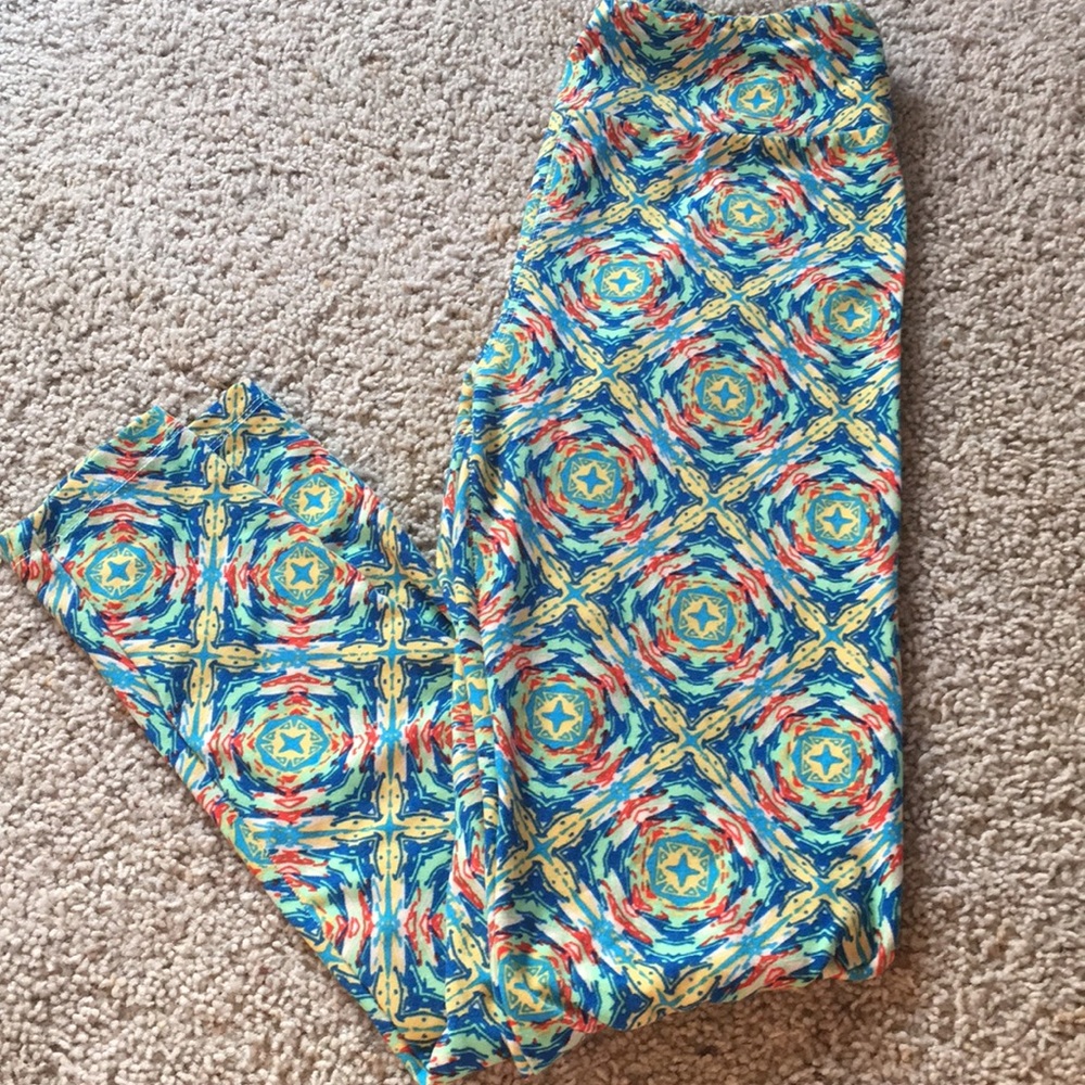 Lularoe multi color patterned leggings